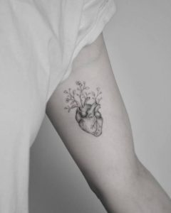 realistic heart tattoo design